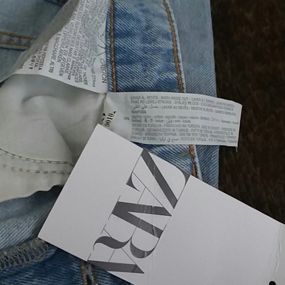 ZARA HIGH RISE STRAIGHT JEANS - NWT - Picture 7 of 7